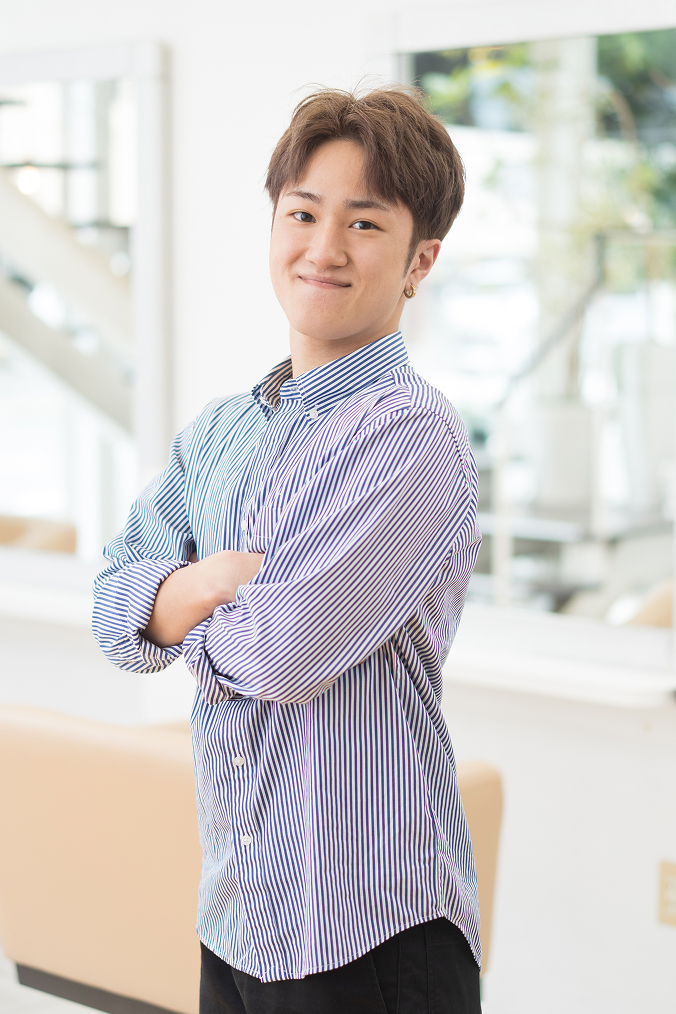 温水 優弥
